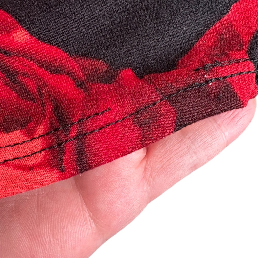 Red Roses Double sleeve top - Picture 6 of 6